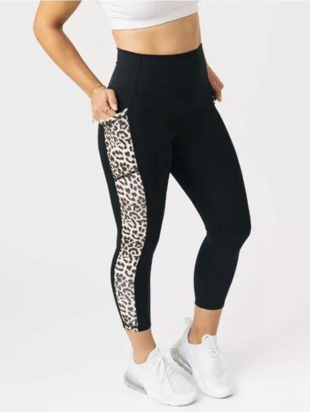 ZYIA Brilliant Hi Rise Capri 20” Leggings Black Leopard Print Size ( 14-16)